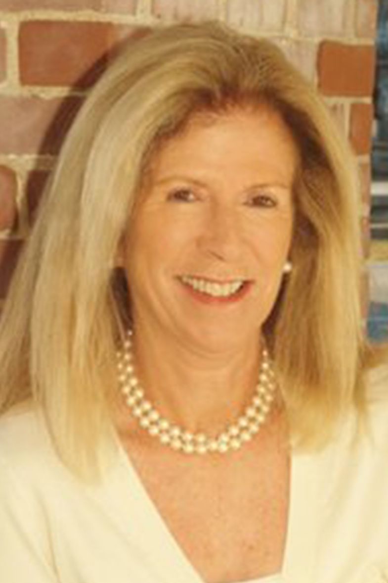 Lynda Surdam, Real Estate Agent Manchester by the Sea, MA Coldwell