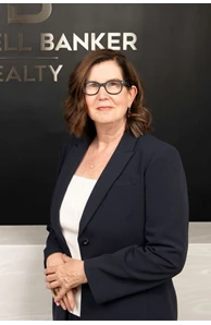 Jennifer Priest image