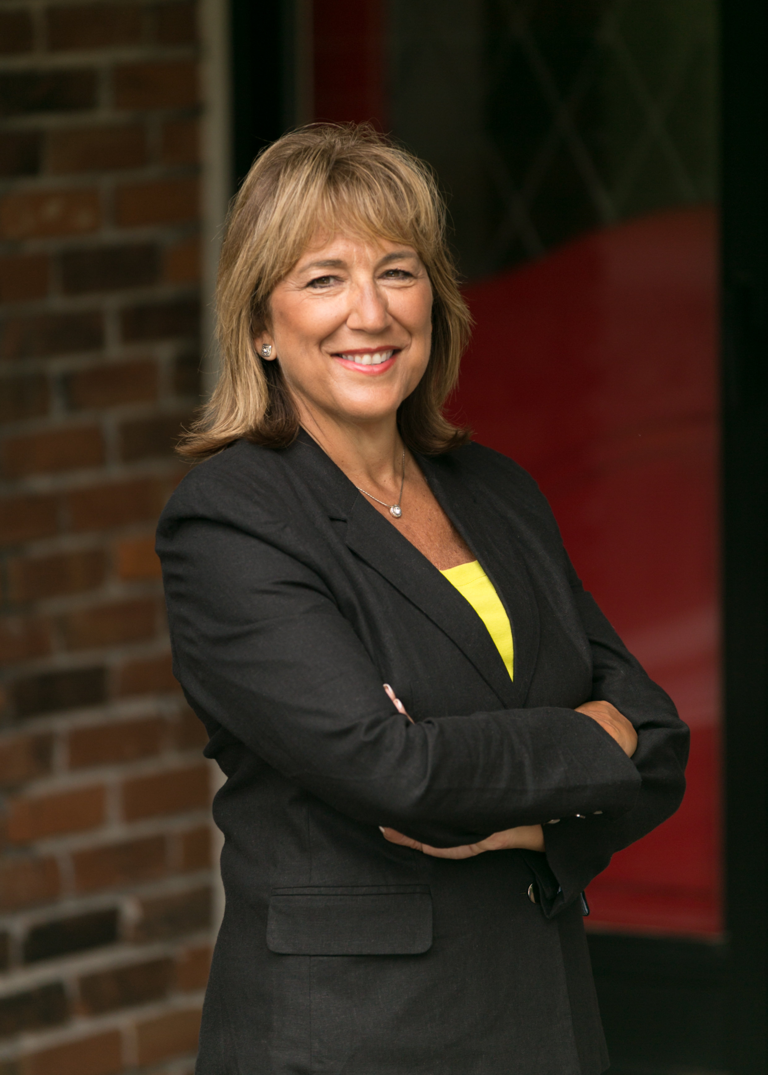 Theresa Juenger, Real Estate Agent Lake Saint Louis, MO Coldwell