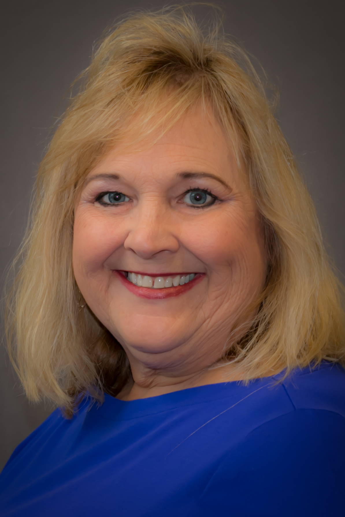 Brenda Neal, Real Estate Agent - Maryland Heights, MO - Coldwell Banker