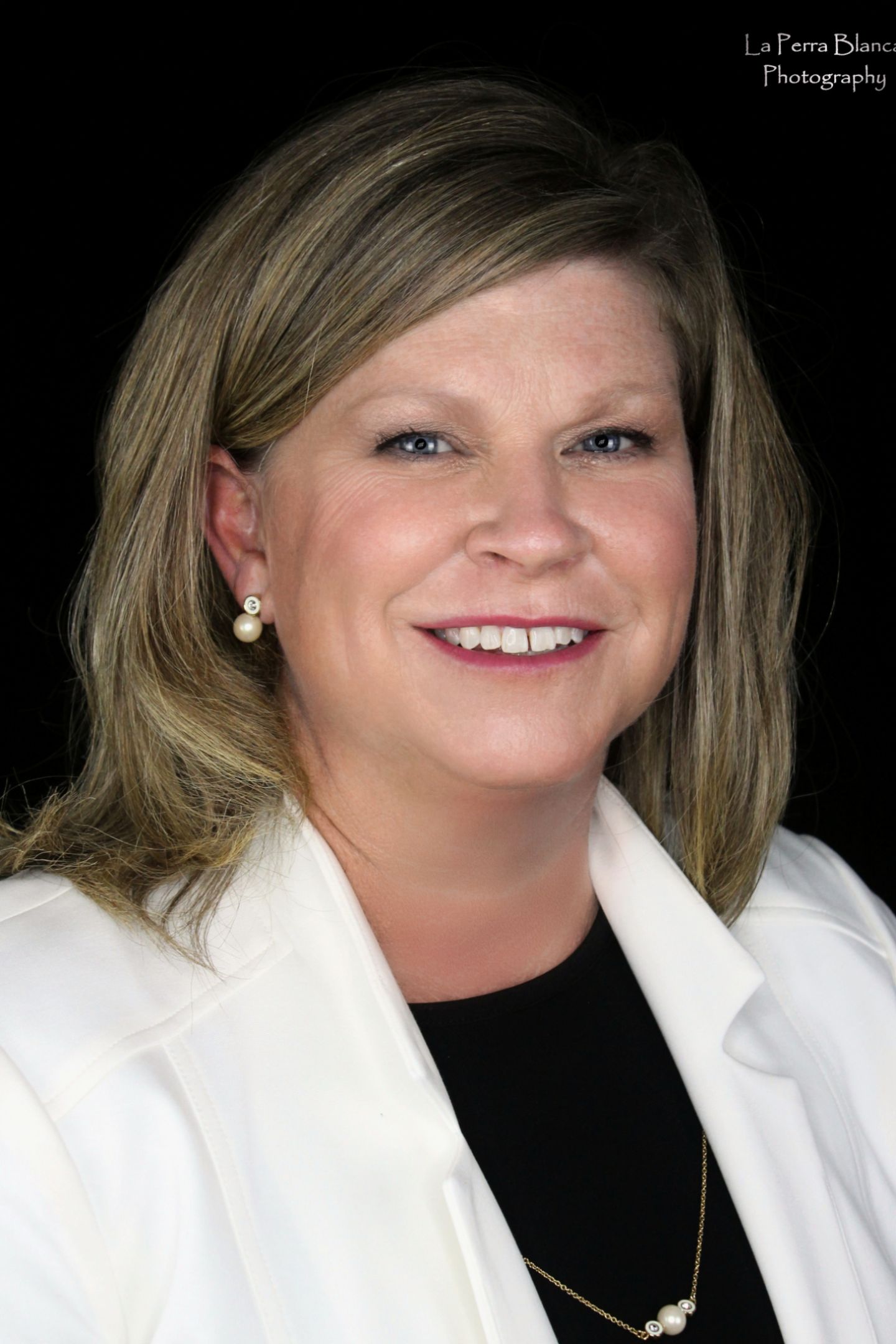 Tracy Juris, Real Estate Agent Saint Charles, MO Coldwell Banker