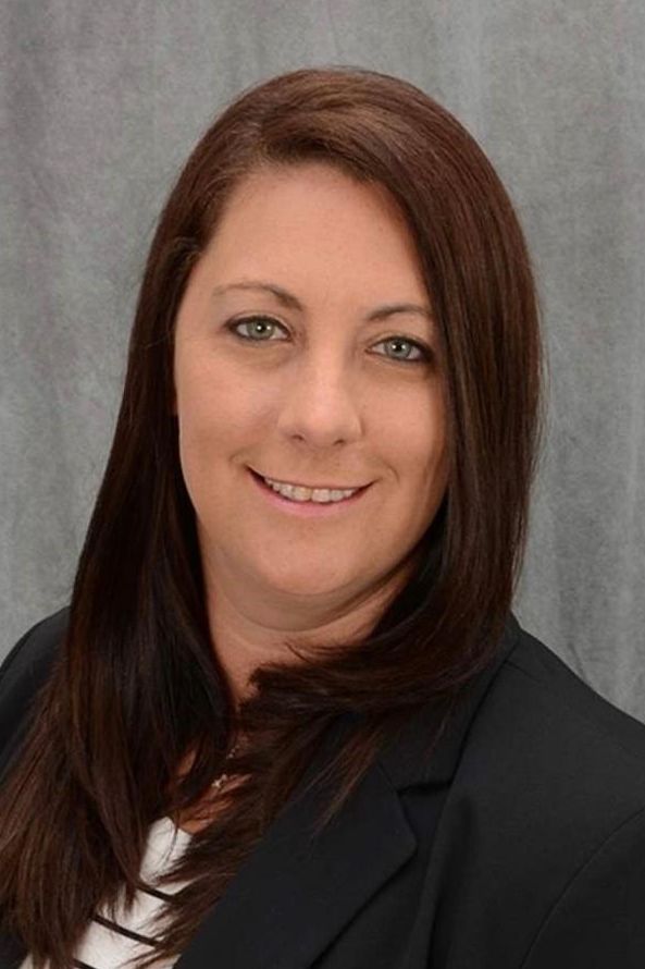 Stephanie Engle, Real Estate Agent Saint Louis, MO Coldwell Banker