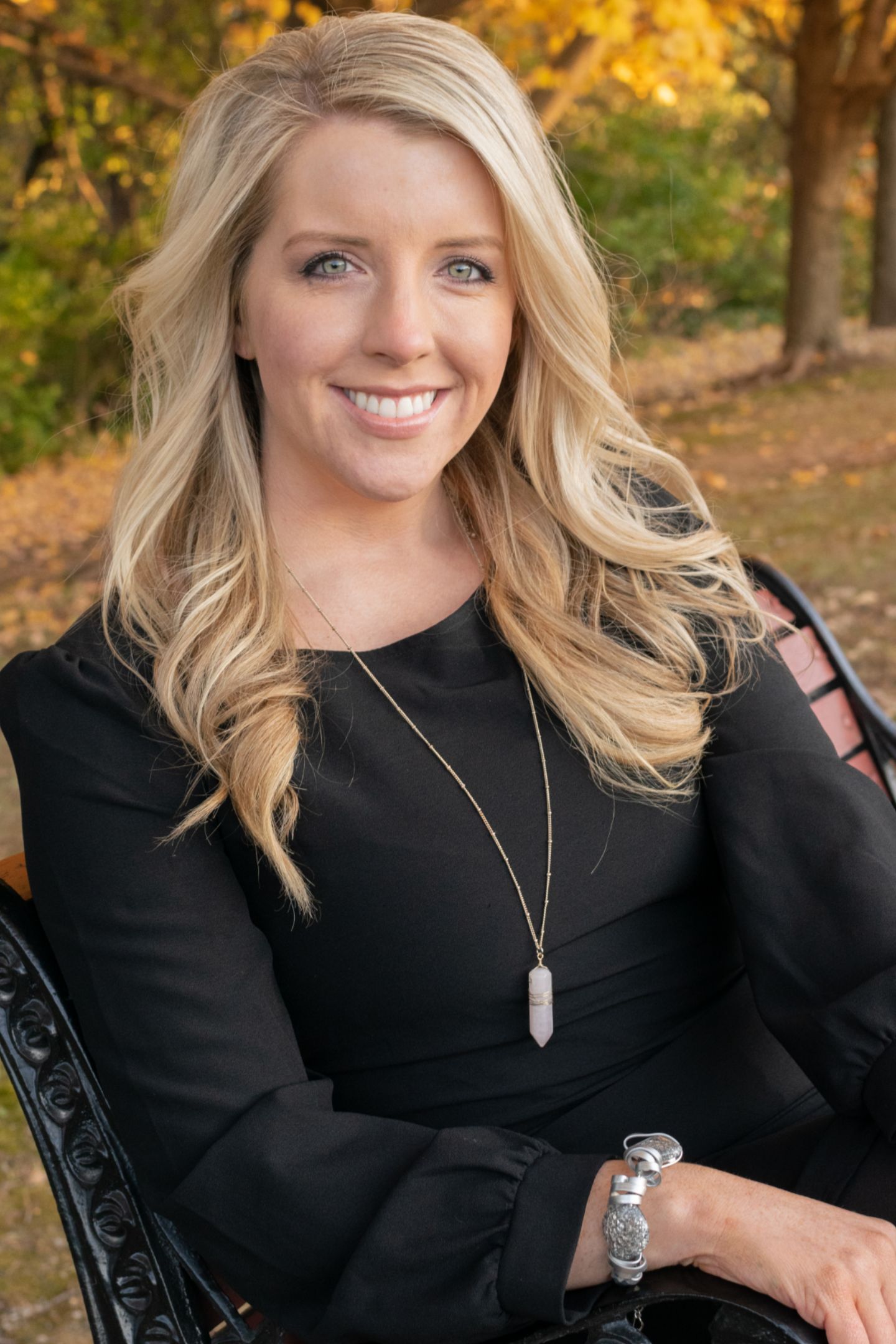 Camille Aho, Real Estate Agent Saint Louis Coldwell Banker RealtyGundaker