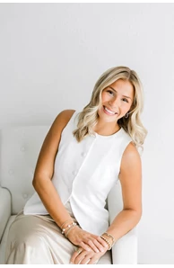 Molly McDaniel image
