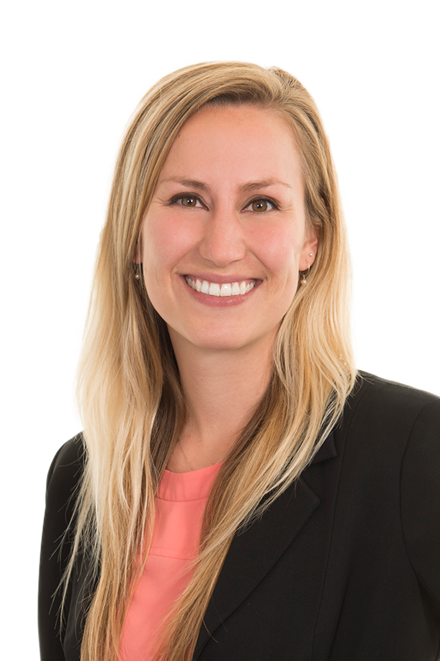 Cassidy LeDuc, Real Estate Agent Eden Prairie, MN Coldwell Banker