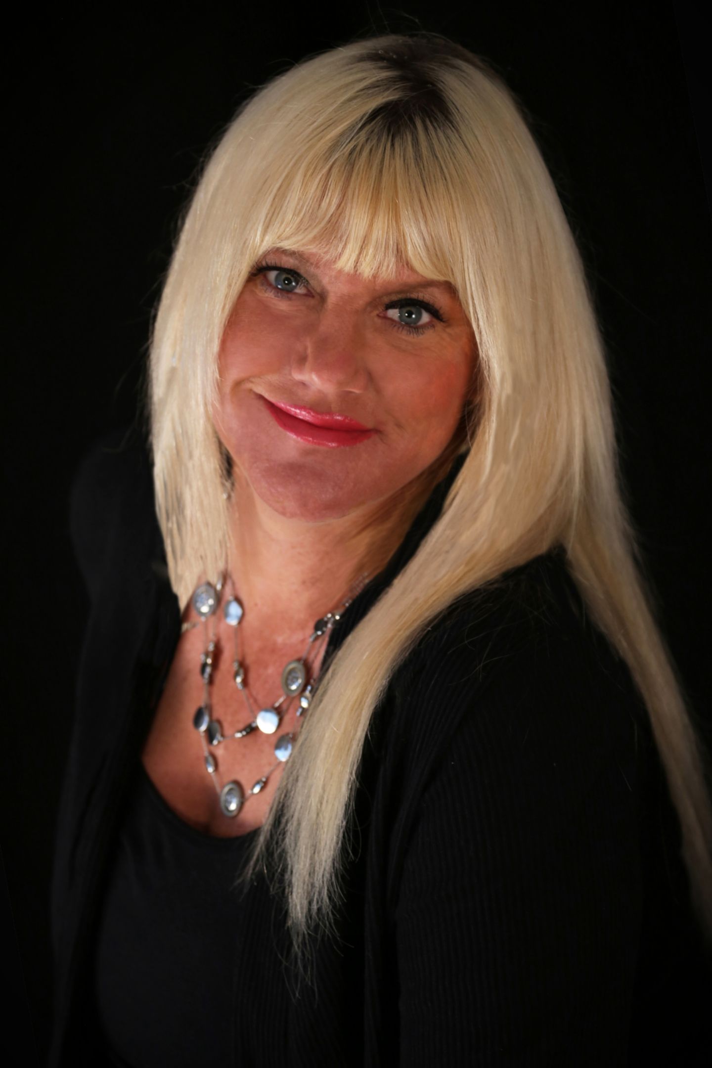 Heidi Olson, Real Estate Agent Rochester, MN Coldwell Banker