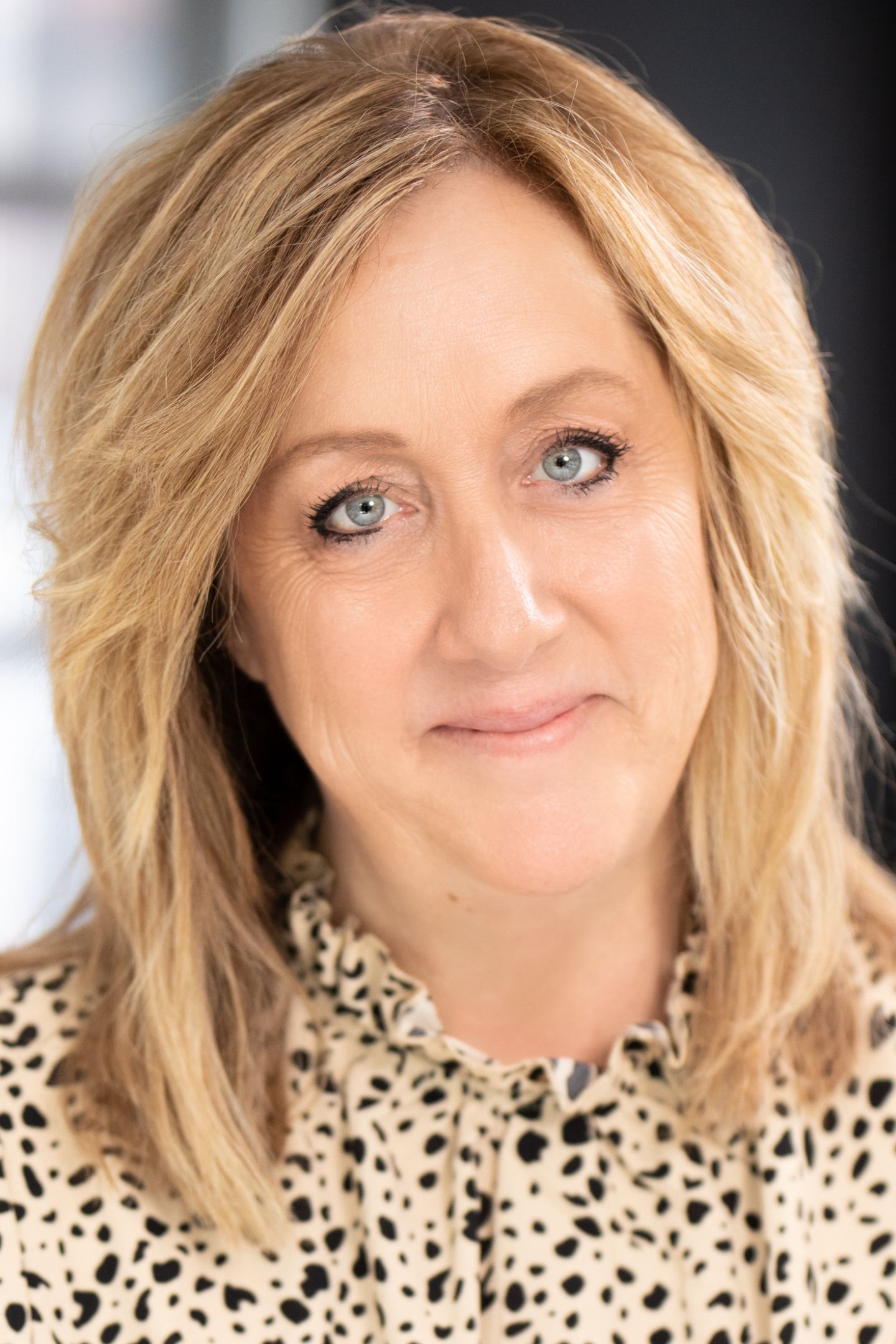 Lori Hogan, Real Estate Agent Buffalo, MN Coldwell Banker Realty