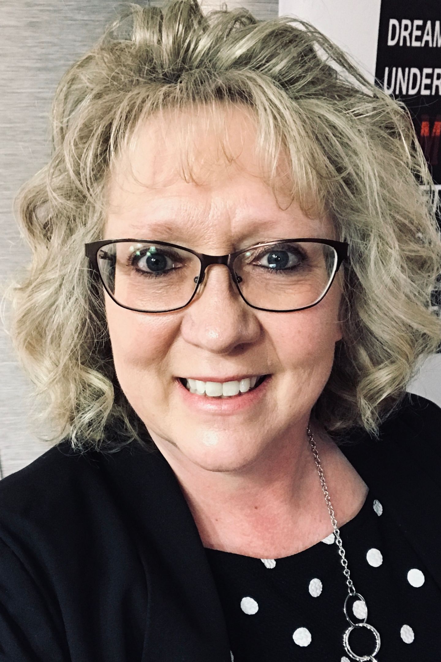 Tina Sklors, Real Estate Agent Buffalo, MN Coldwell Banker Realty