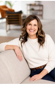 Melanie Erickson image