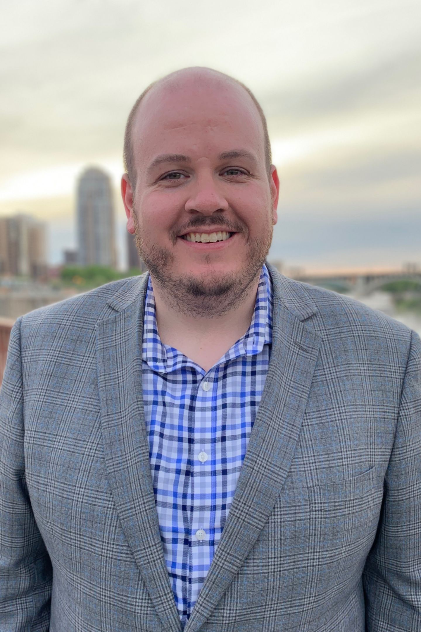 Theo Sandberg, Real Estate Agent Edina, MN Coldwell Banker