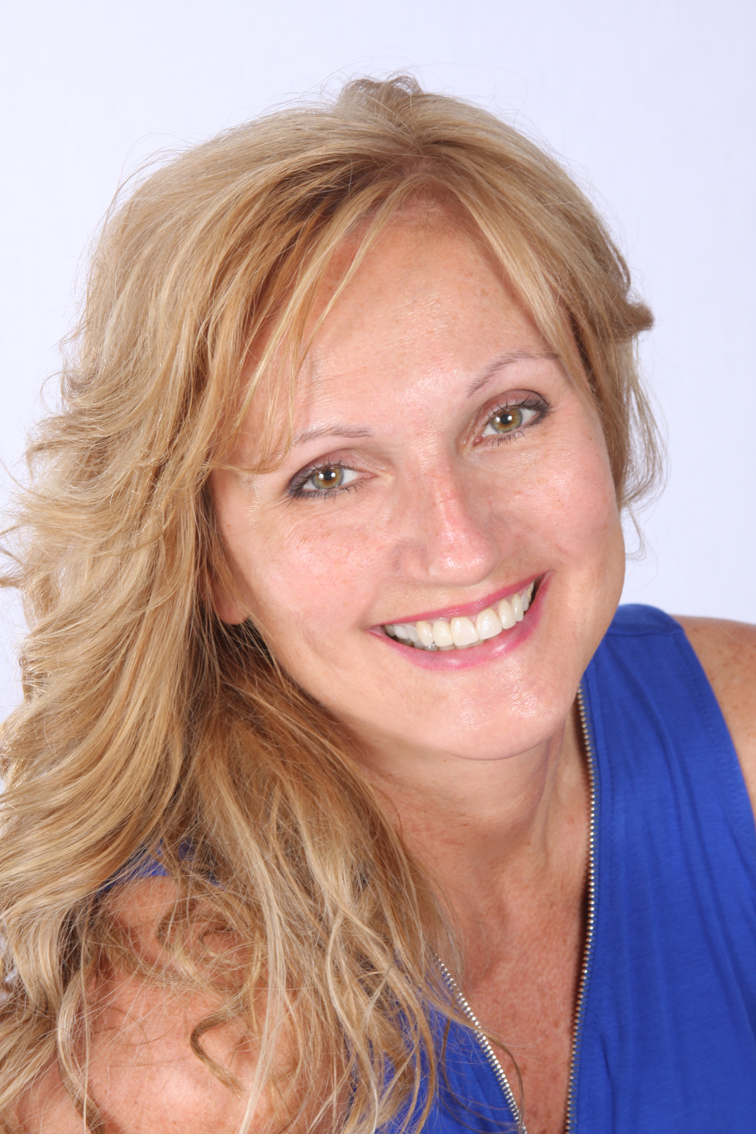 Lorraine Luzietti, Real Estate Agent Milford, CT Coldwell Banker