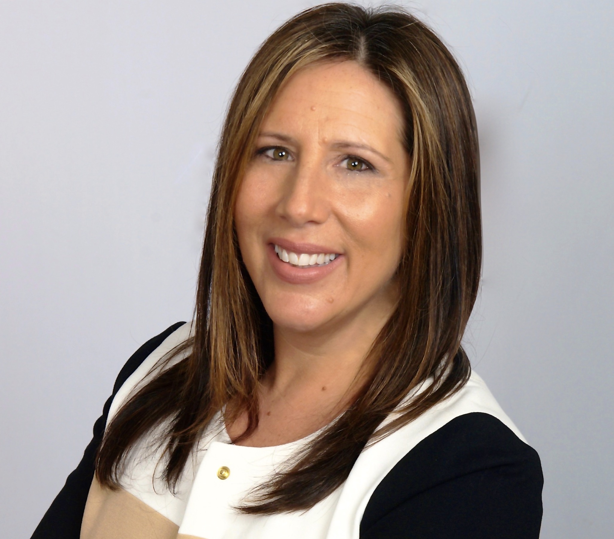 Jennifer Lynne, Real Estate Agent Trumbull, CT Coldwell Banker Residential Brokerage