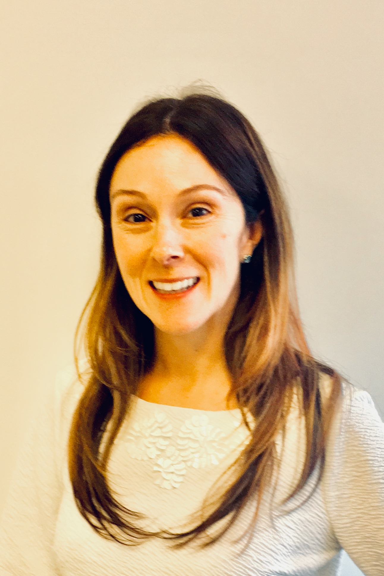 Maria Pape, Real Estate Agent Syosset, NY Coldwell Banker