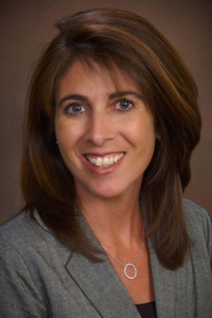 Patricia Huegi, Real Estate Agent Southbury, CT Coldwell Banker Realty