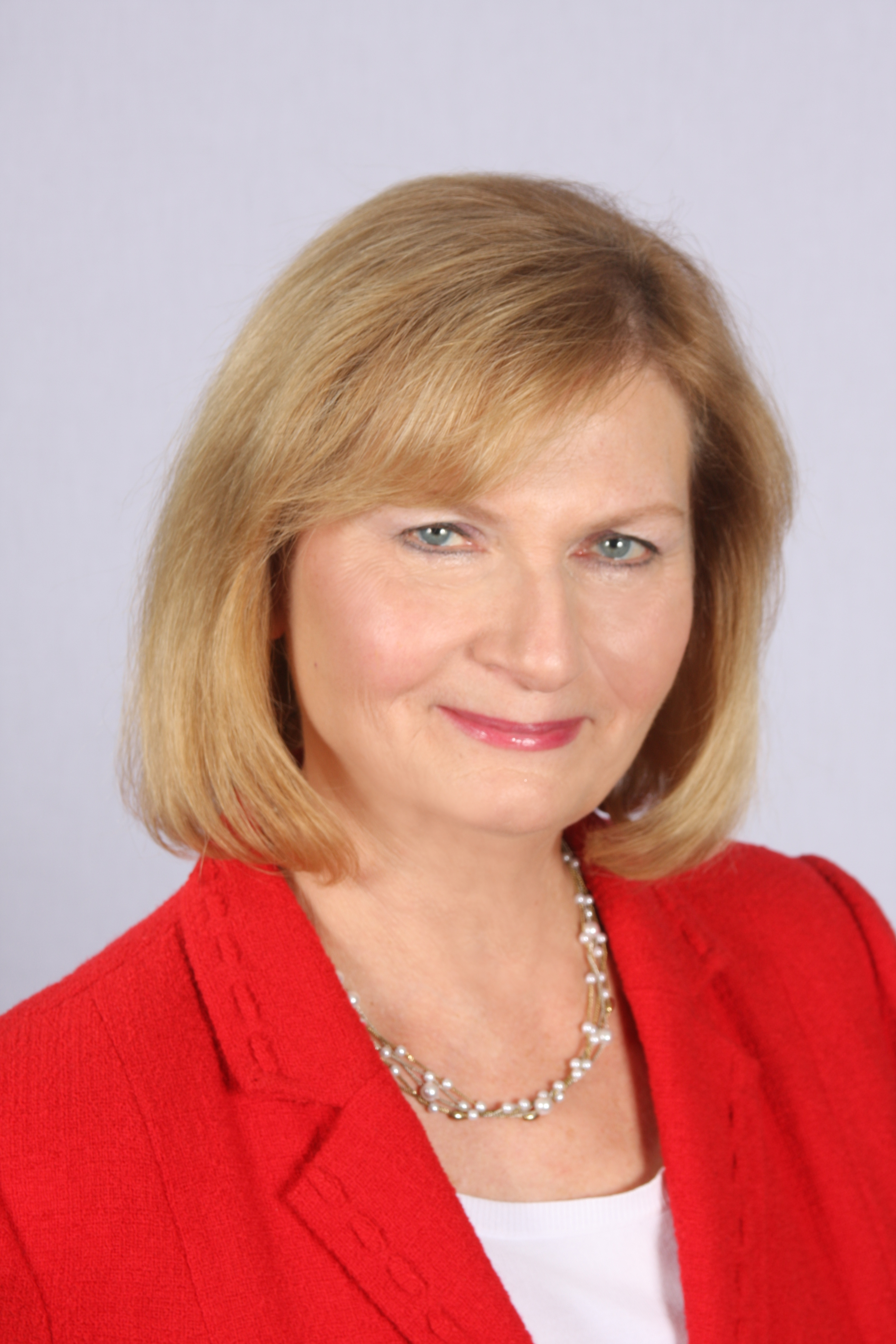 Karin Wynkoop, Real Estate Agent Trumbull, CT Coldwell Banker Realty