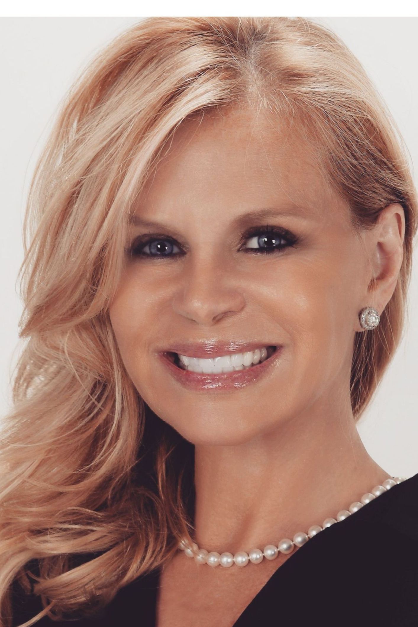 Darcy Linares, Real Estate Agent Allendale, NJ Coldwell Banker Realty