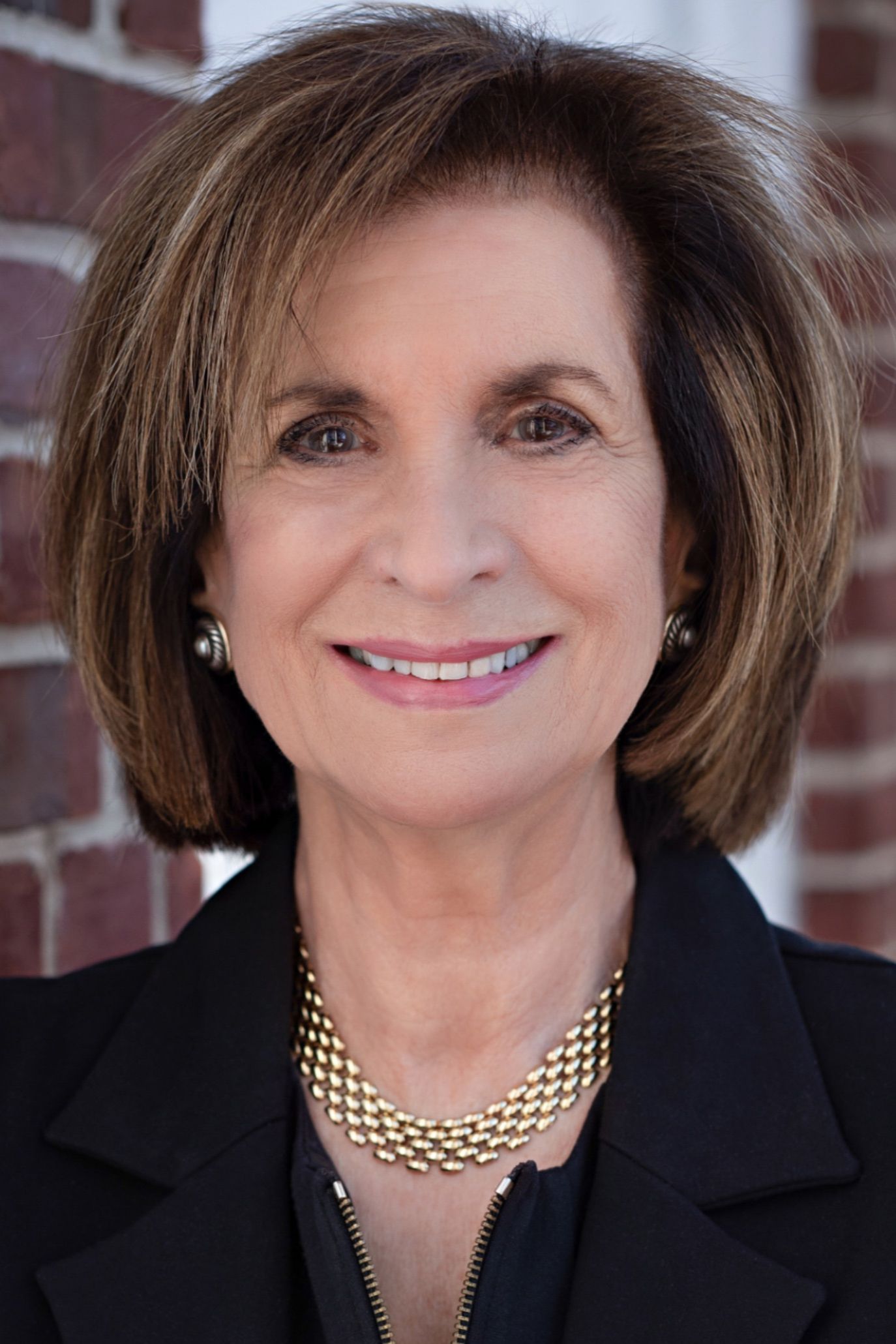 Marsha Charles, Real Estate Agent New Canaan Coldwell Banker Realty