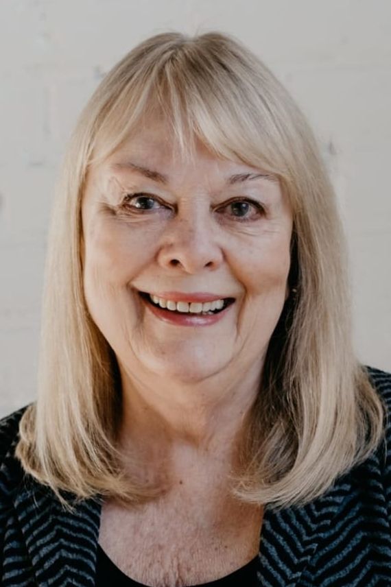 Ginny Moffitt, Real Estate Agent Westport, CT Coldwell Banker Realty