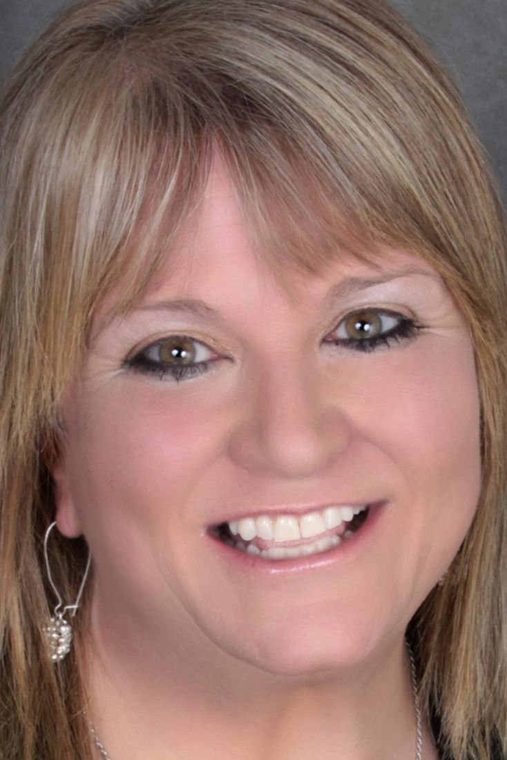 Paula Real Estate Agent Clinton, NJ Coldwell Banker Realty