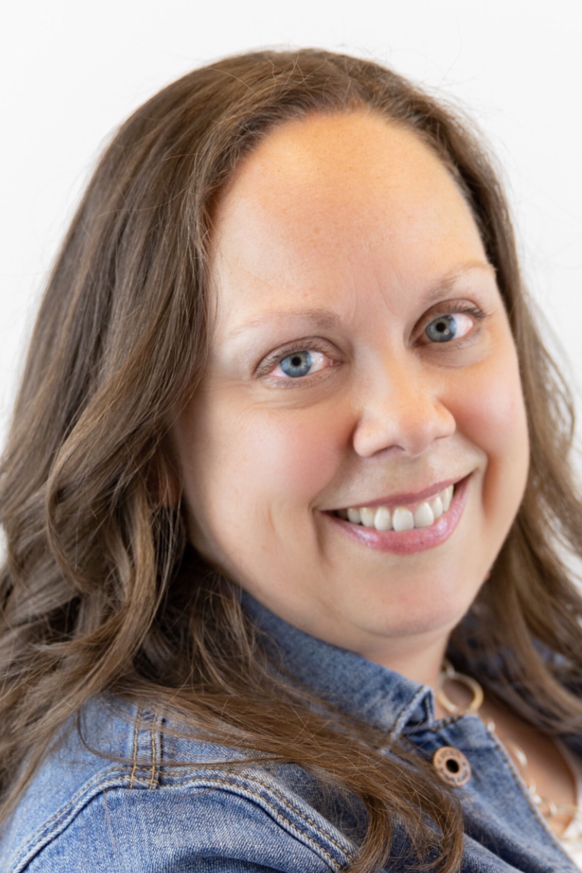 Kathleen Glass, Real Estate Agent Oxford, CT Coldwell Banker Realty