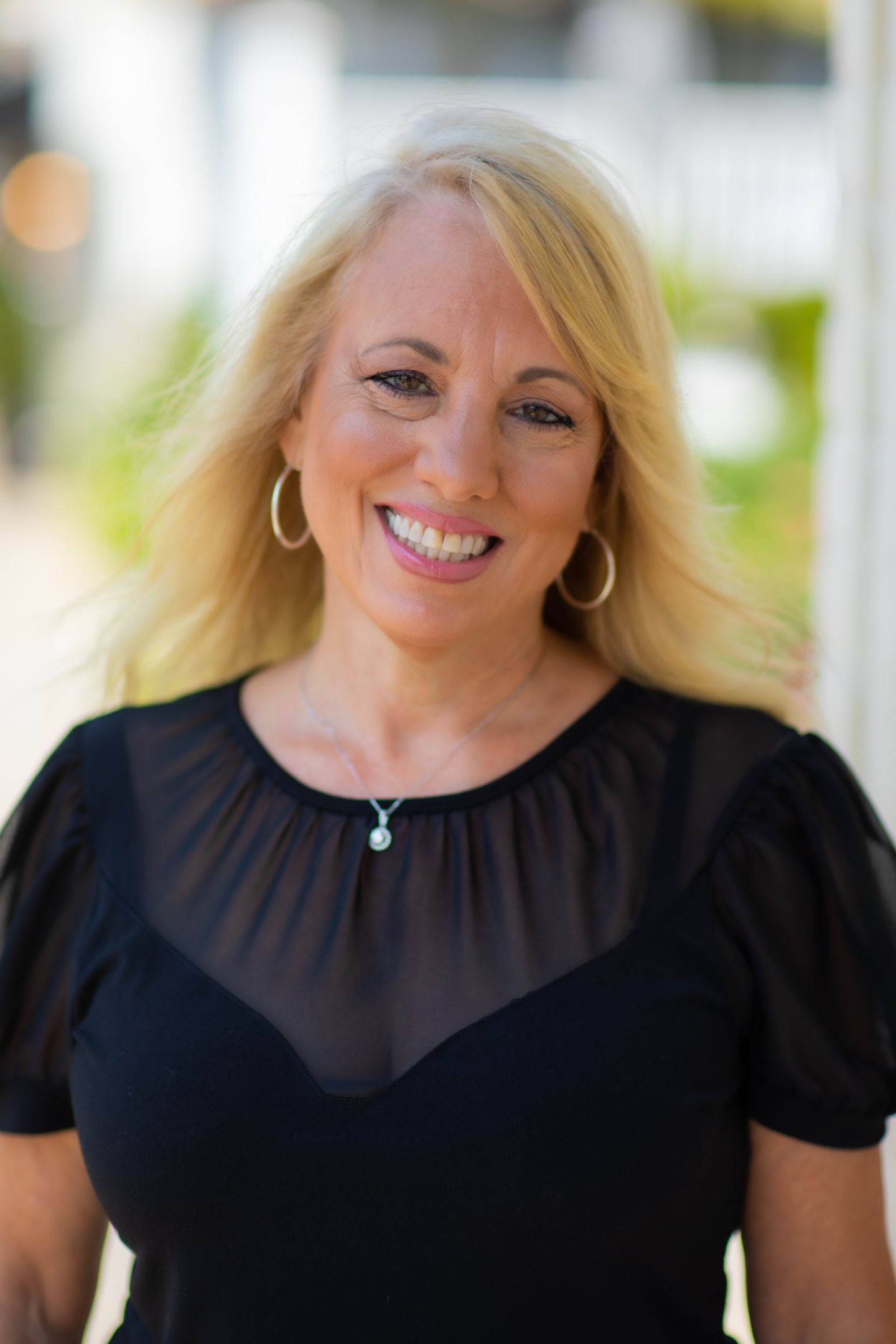 Linda Lamberti, Real Estate Agent Rye, NY Coldwell Banker Realty