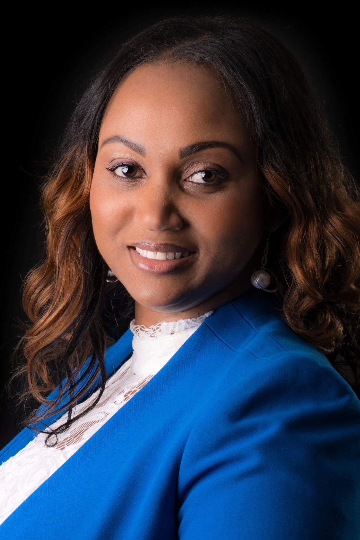 Latoya Edmond, Real Estate Agent Windsor Locks Coldwell Banker Realty