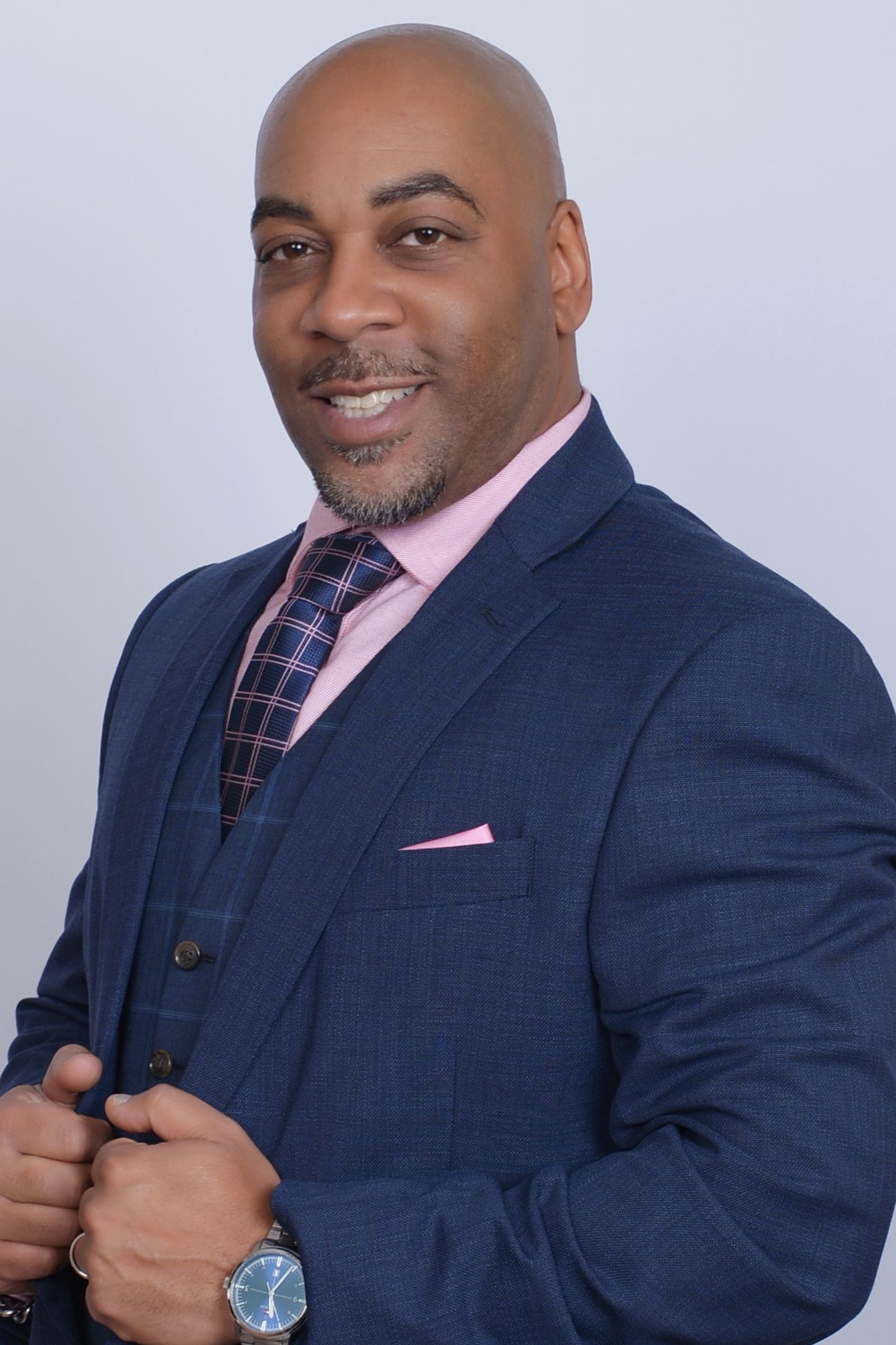 Arie Childs, Real Estate Agent Danbury, CT Coldwell Banker Realty