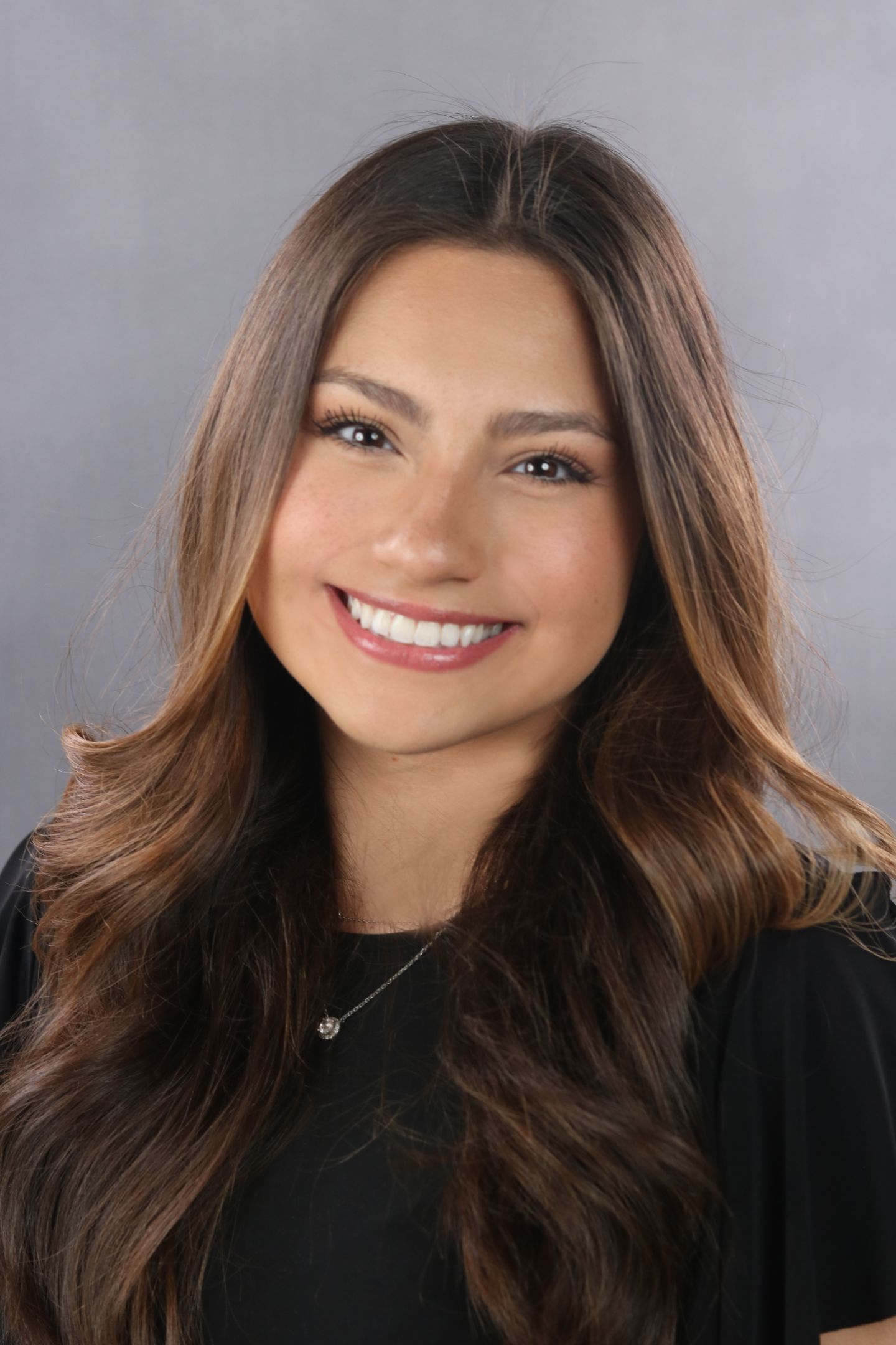 Isabella Chavez, Real Estate Agent West Haven Coldwell Banker Realty
