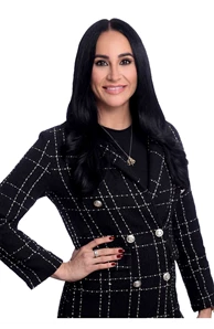 Nicole Santini image