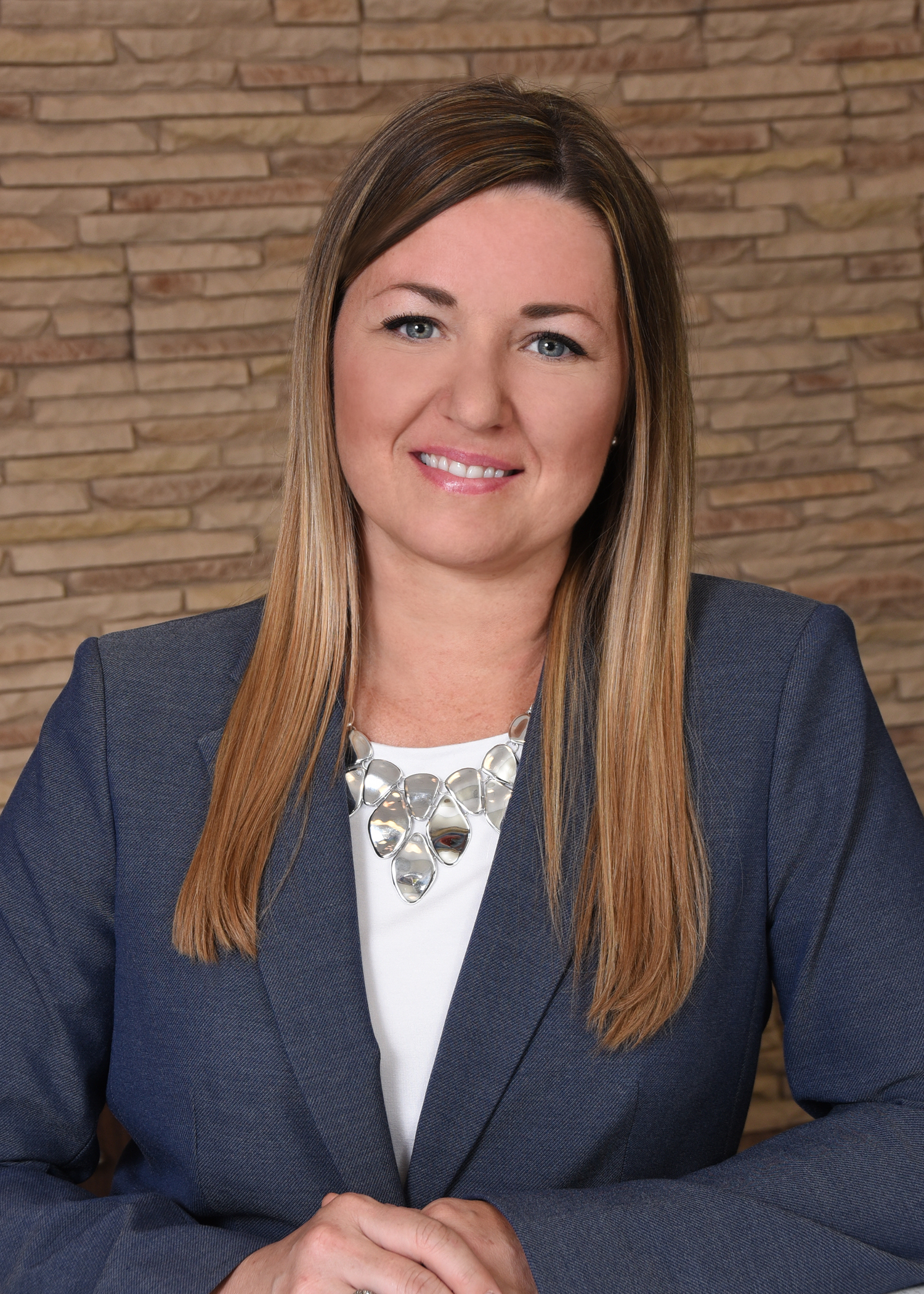 Amanda Vaughn, Real Estate Agent Cincinnati, OH Coldwell Banker