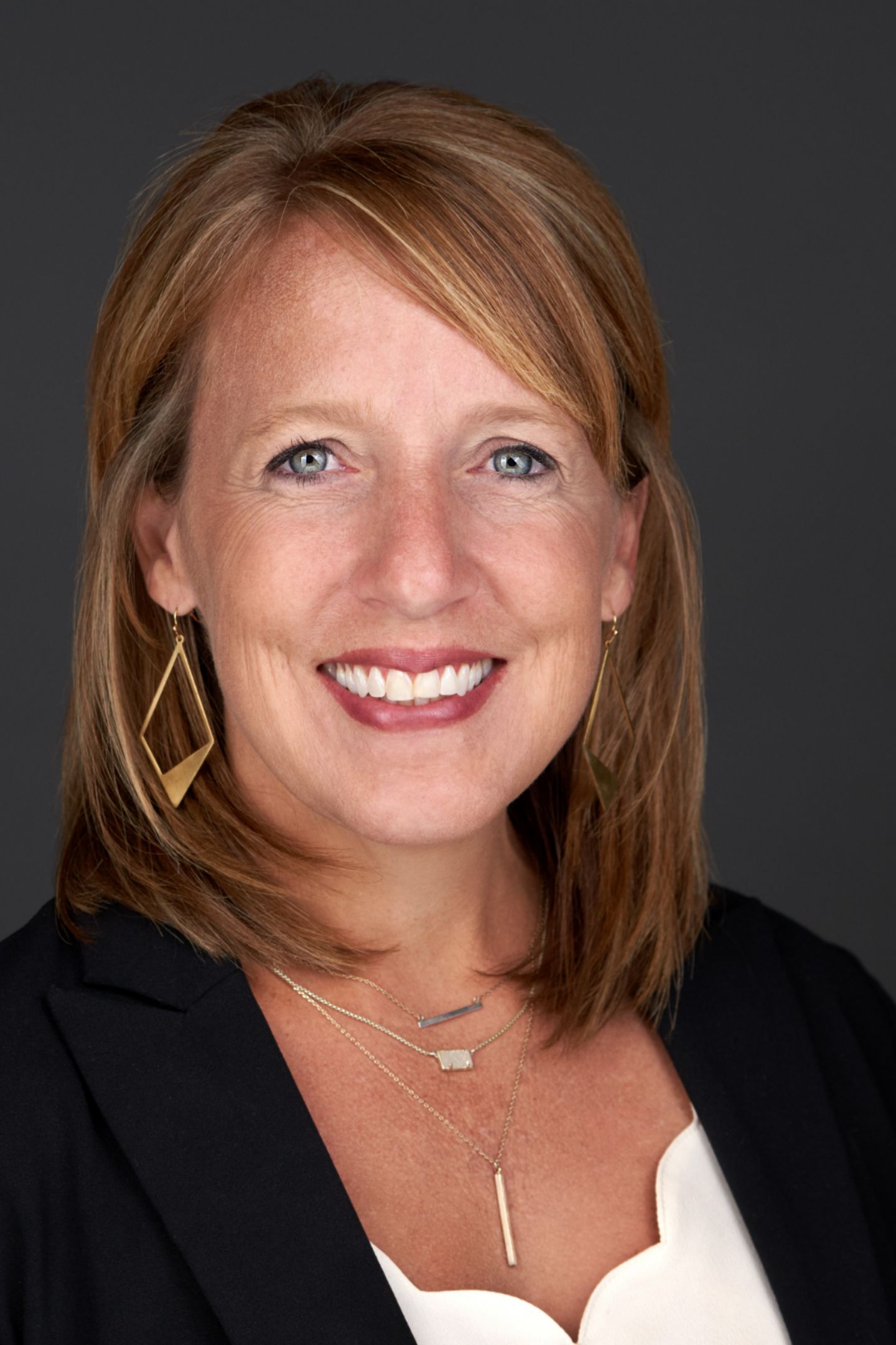 Allison Voelkerding, Real Estate Agent Cincinnati, OH Coldwell Banker Realty