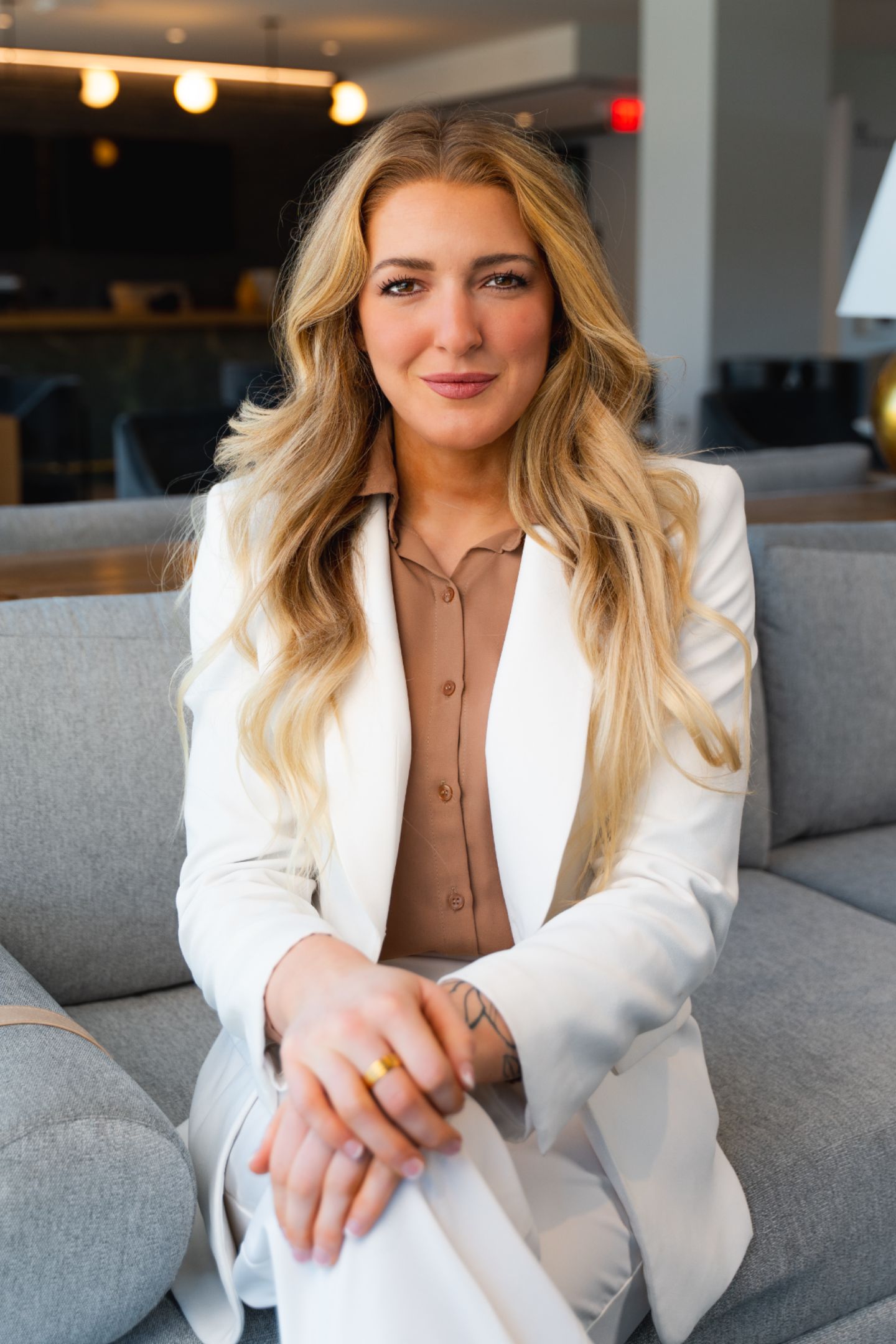 Laurah Hallock, Real Estate Agent Upper Arlington, OH Coldwell