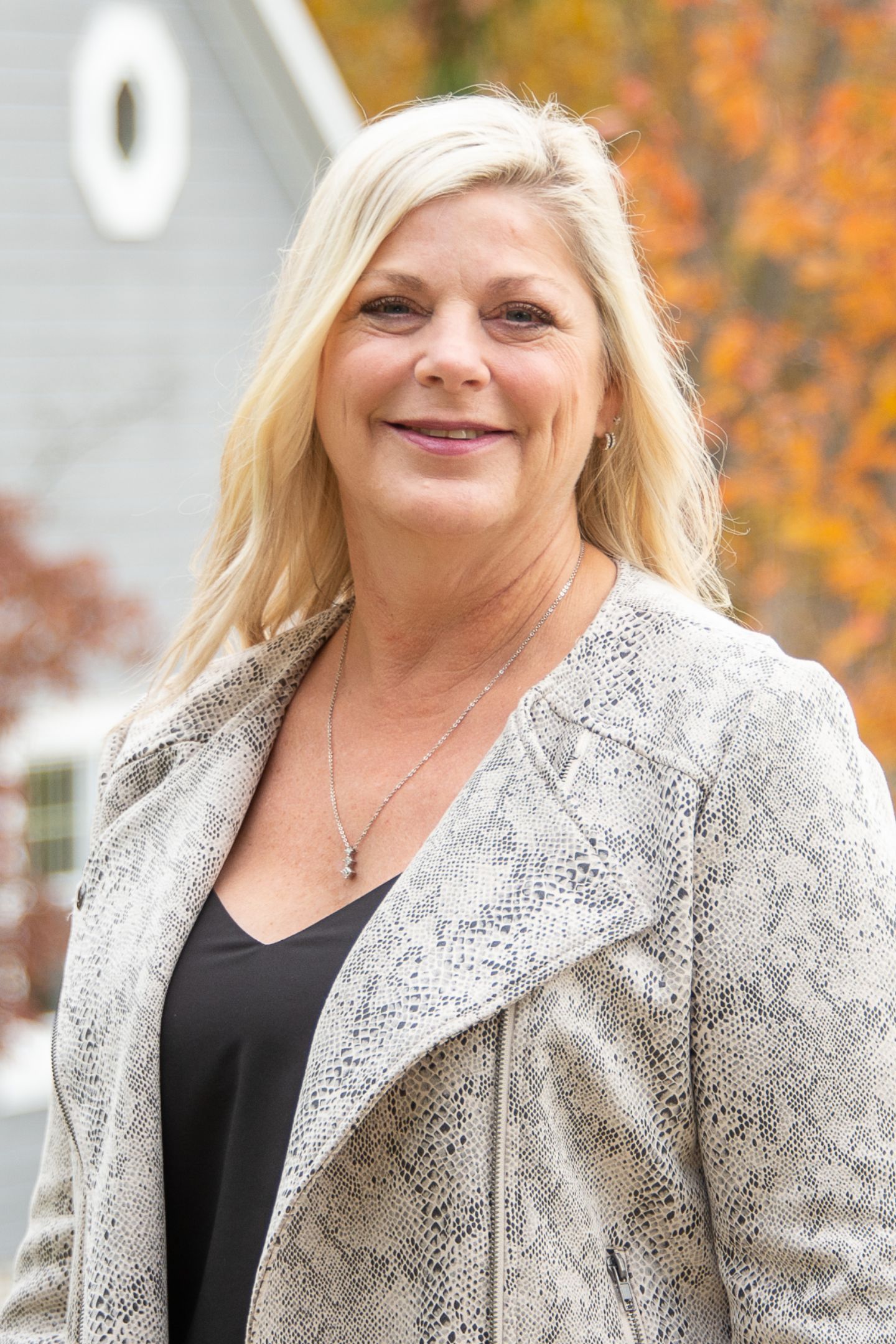 Lisa McCarthy, Real Estate Agent Cincinnati, OH Coldwell Banker Realty