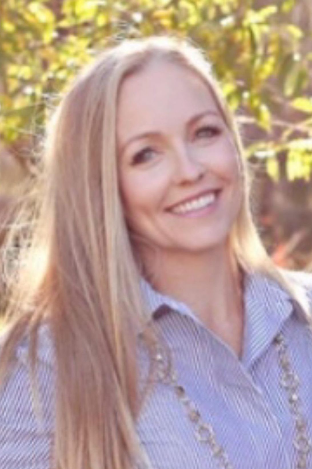 Shelley Nelson [Profiles] • Instagram, Twitter, TikTok Foller