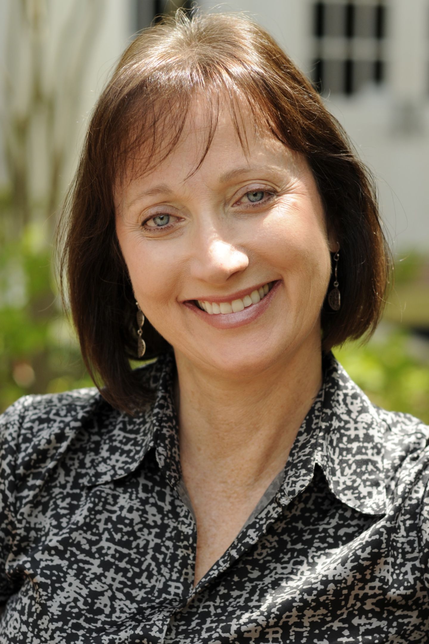 Lou Minus, Real Estate Agent Summerville, SC Coldwell Banker