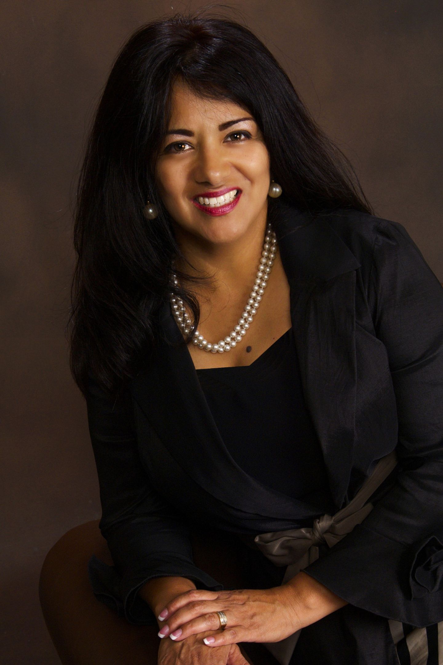 Diane Morales, Real Estate Agent Cypress Coldwell Banker Realty