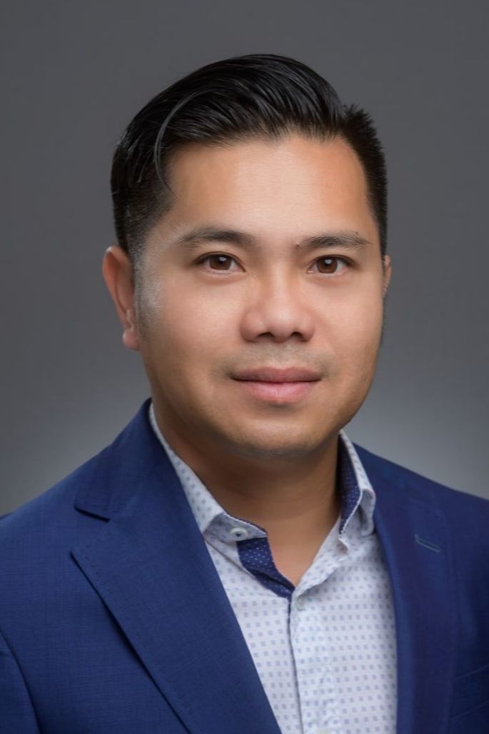 Tri Tran, Real Estate Agent Cypress, TX Coldwell Banker Realty
