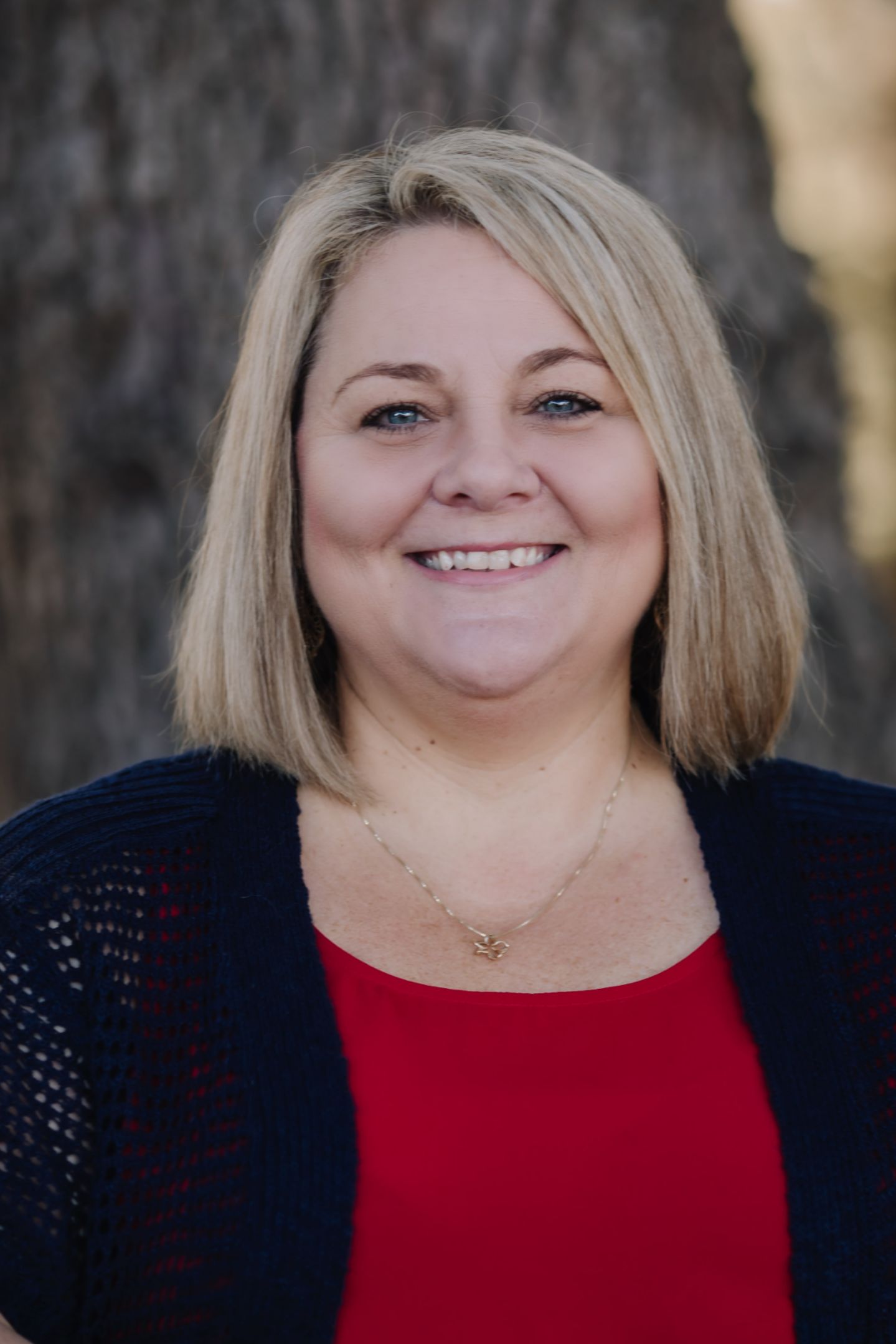 Tiffany Miles, Real Estate Agent TX Coldwell Banker