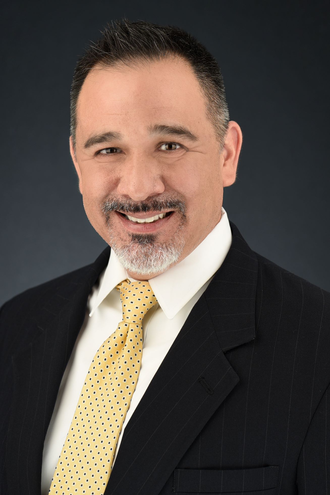 Rigo Ayala, Real Estate Agent Richmond Coldwell Banker Realty