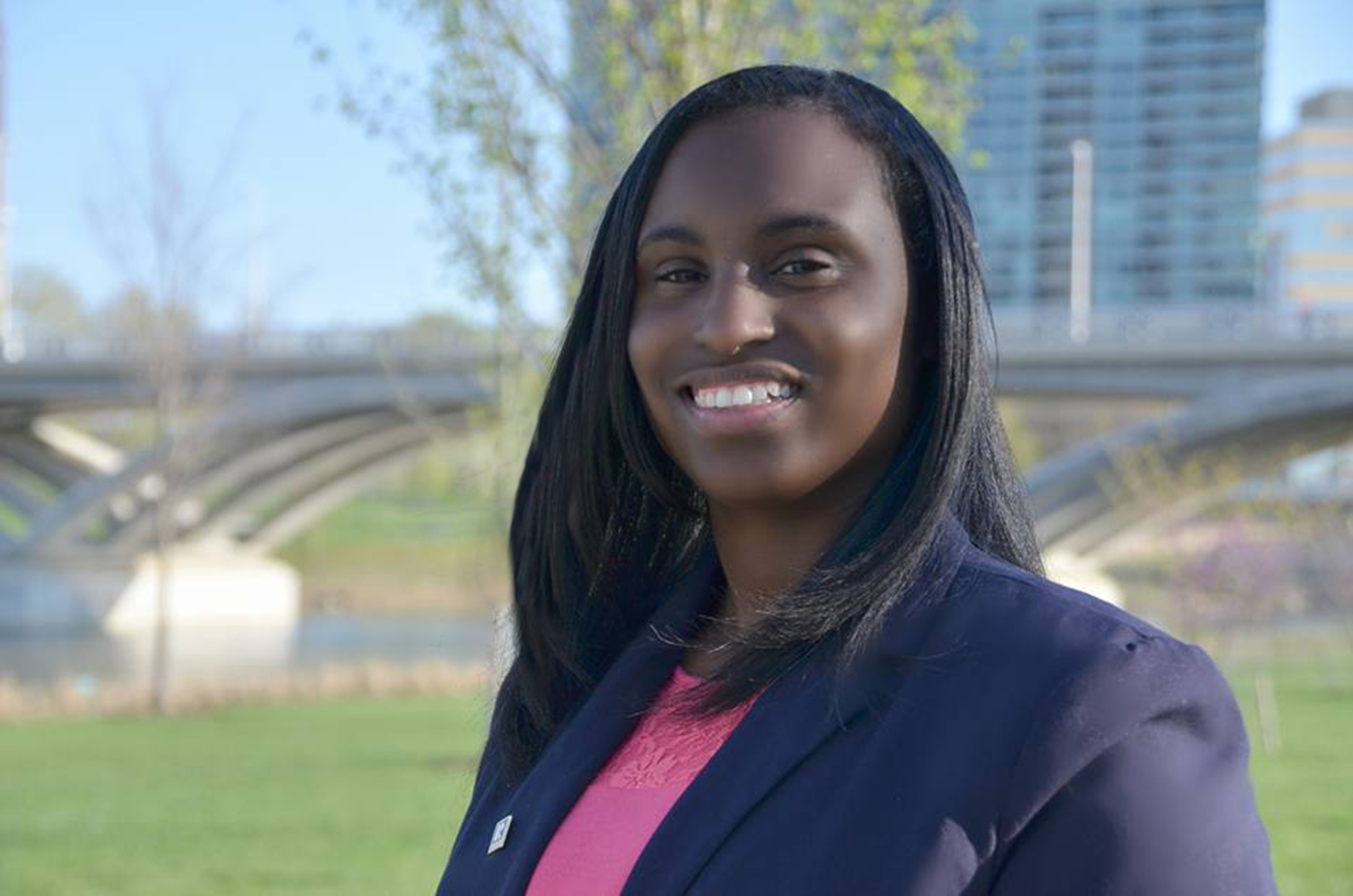 Aleshia Woods, Real Estate Agent Gahanna, OH Coldwell Banker King