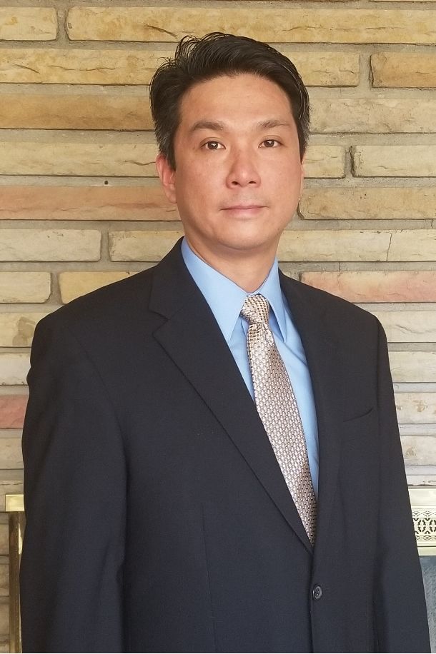 Quan Huynh, Real Estate Agent Upper Arlington, OH Coldwell Banker