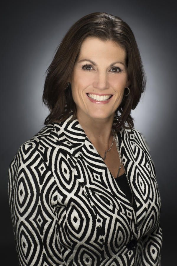 Donna Madsen, Real Estate Agent Kirkland, WA Coldwell Banker Bain