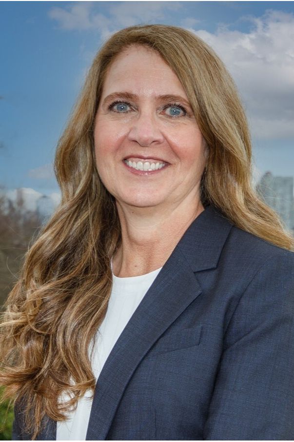 Leigh Castoldi, Real Estate Agent Seattle, WA Coldwell Banker Bain