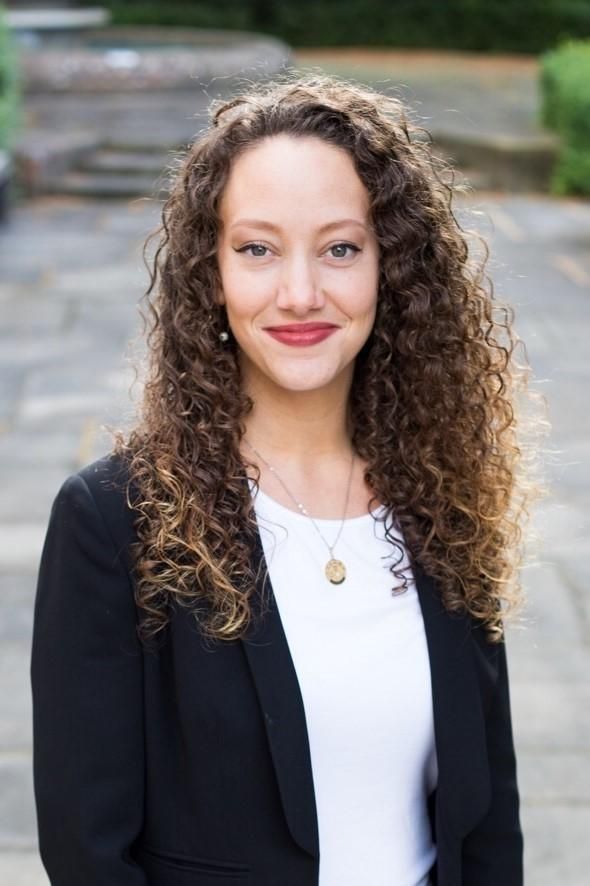 Lindsy Russell, Real Estate Agent Seattle, WA Coldwell Banker Bain