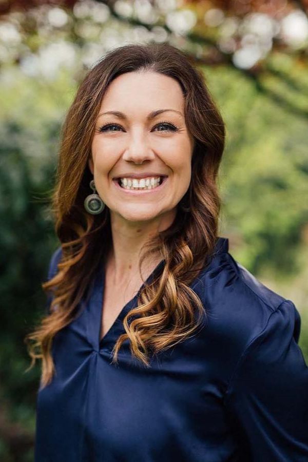 Jenny Delgado, Real Estate Agent Seattle, WA Coldwell Banker Bain