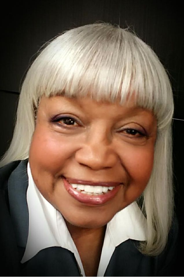 Brenda Wallace, Real Estate Agent Plymouth, MI Coldwell Banker Realty