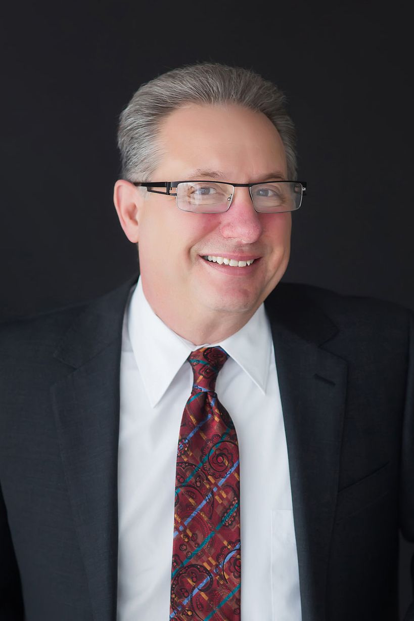 Pete Holoway, Real Estate Agent Lansing Coldwell Banker Realty