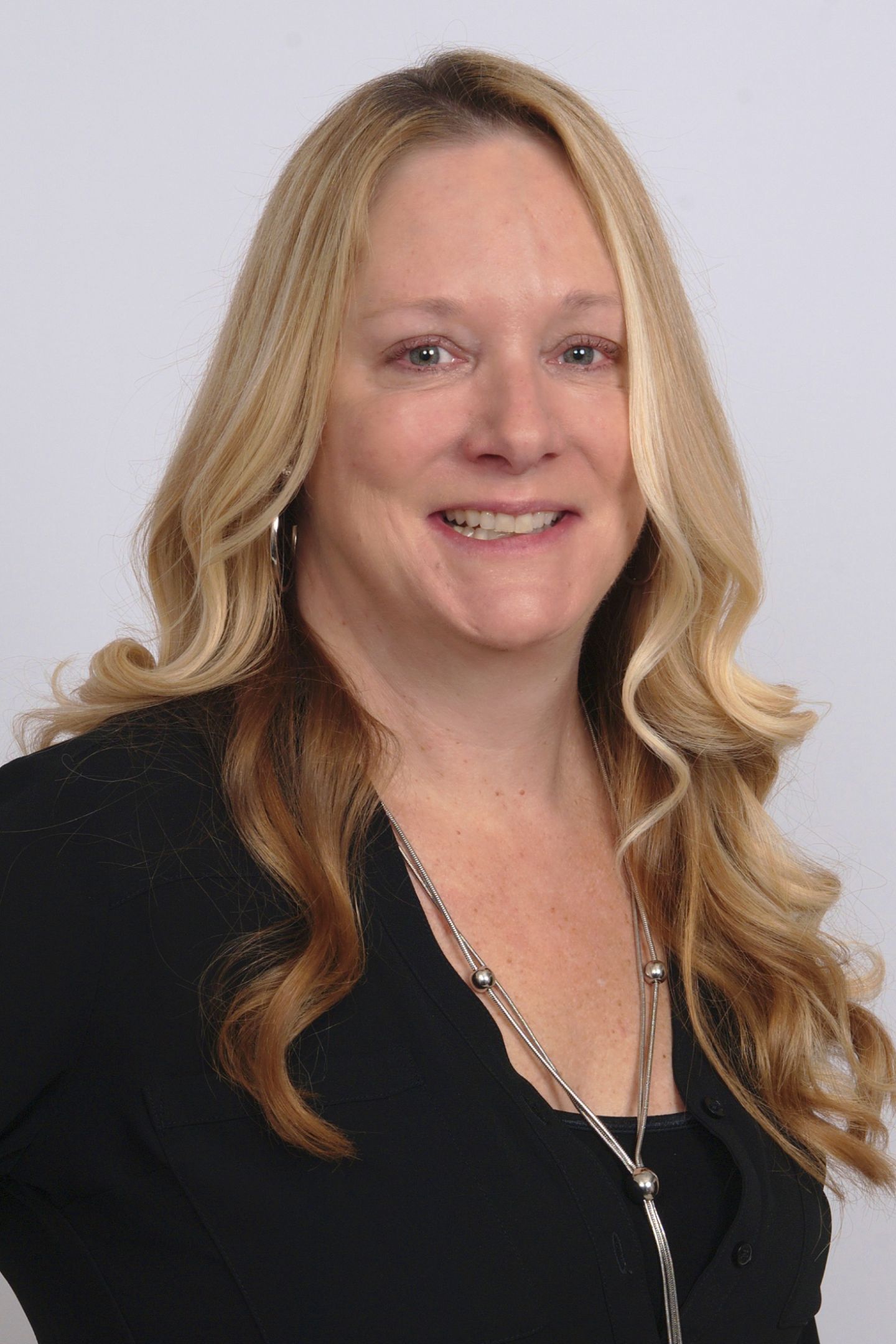 Teresa Sunseri, Real Estate Agent Pittsburgh, PA Coldwell Banker