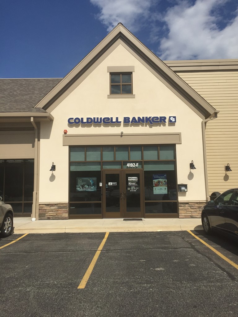 The Groves Office Long Grove, IL Coldwell Banker Realty