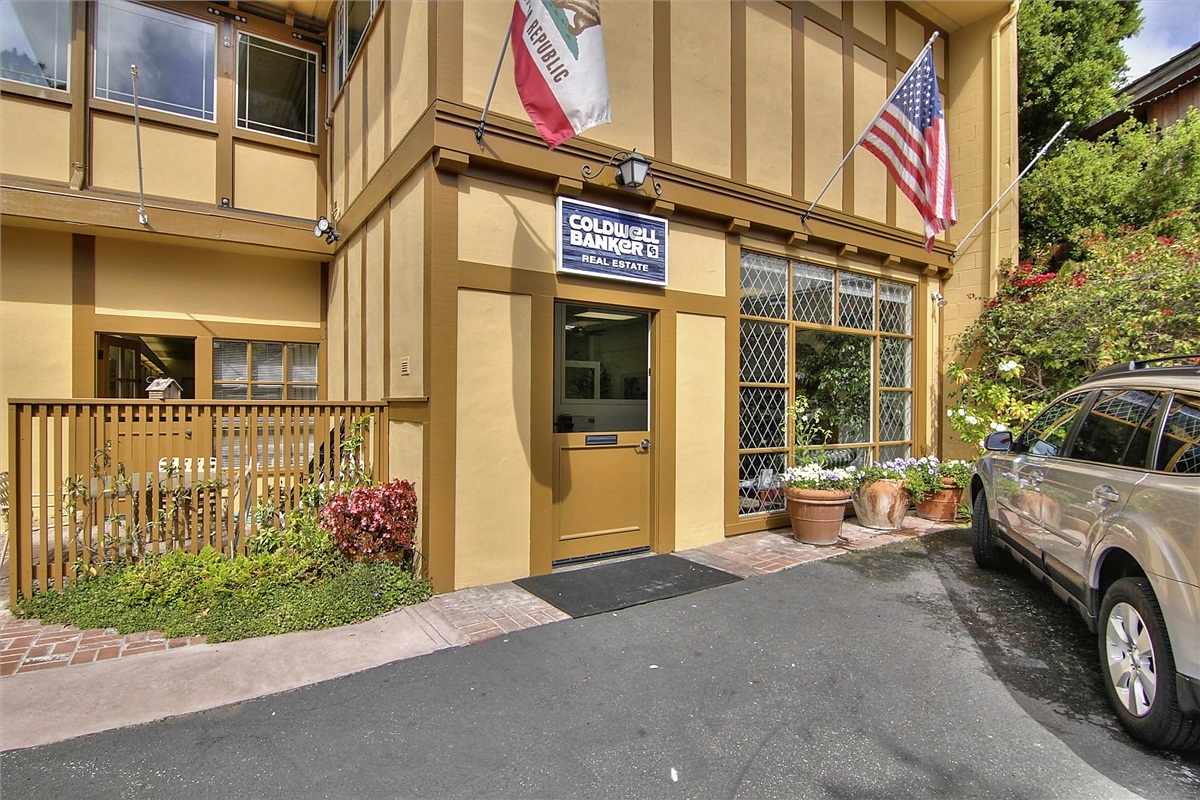 CarmelbytheSea/Junipero Office CarmelByTheSea, CA Coldwell